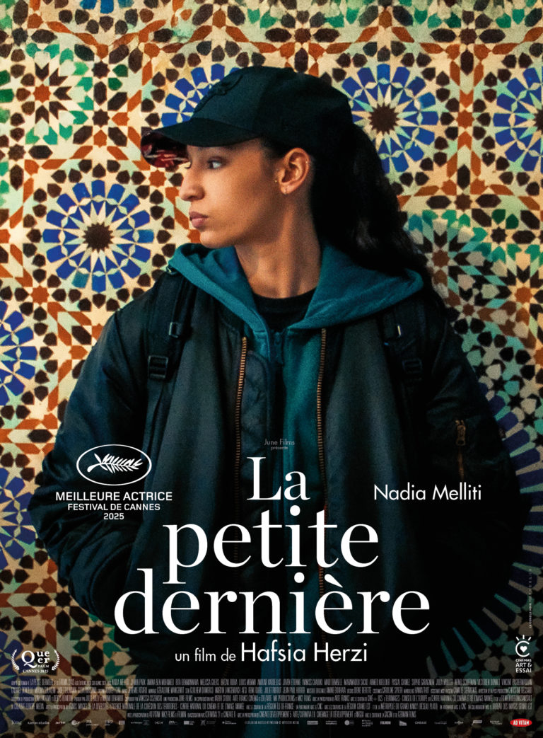 Affiche du film LA PETITE DERNIERE
